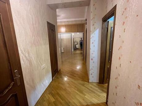 Elan №6106392 - Bakı, Neftçilər m., 2 otaqlı, 92 m², 15/17 mərtəbə