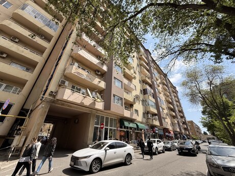 3 otaqlı yeni tikili - Elmlər Akademiyası m. - 140 m²