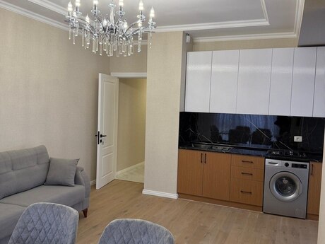 3 otaqlı yeni tikili - İnşaatçılar m. - 75 m²