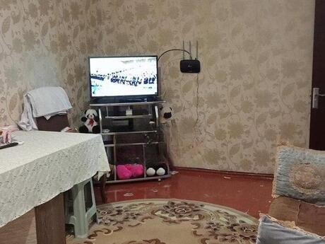 3 otaqlı köhnə tikili - Memar Əcəmi m. - 55 m²