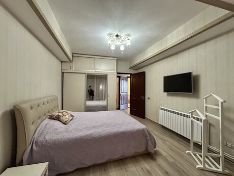 2 otaqlı yeni tikili - İçəri Şəhər m. - 130 m²