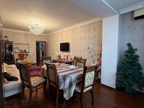 3 otaqlı köhnə tikili - Xətai r. - 100 m²