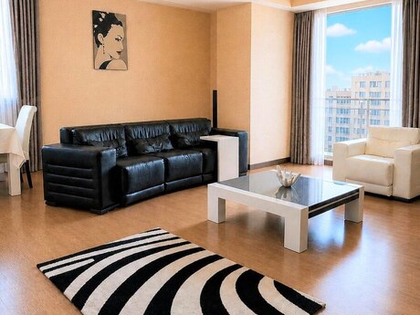 4 otaqlı yeni tikili - Nəsimi r. - 200 m²