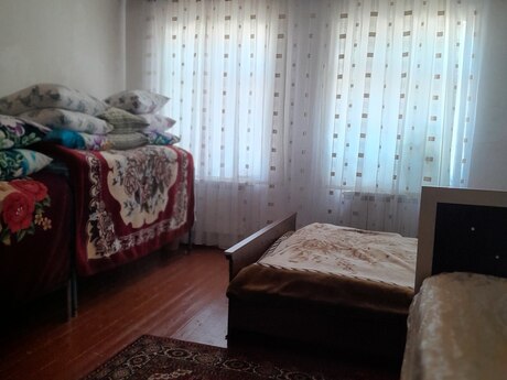 3 otaqlı həyət evi/bağ evi - Masazır q. - 121 m²