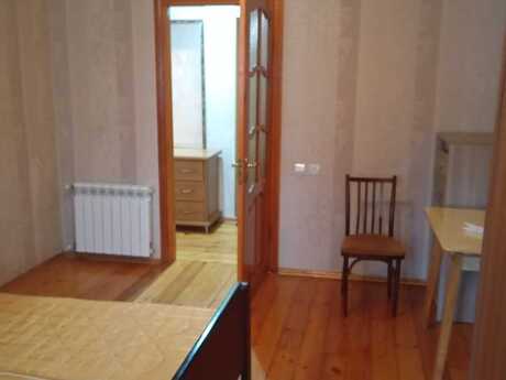 2 otaqlı köhnə tikili - Xalqlar Dostluğu m. - 60 m²