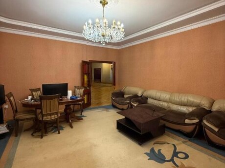 4-комн. новостройка - Насиминский р. - 165 м²