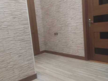 10 otaqlı həyət evi/bağ evi - Yeni Günəşli q. - 450 m²