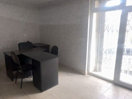 Obyekt - Binəqədi r. - 70 m²