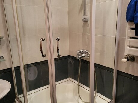 5 otaqlı yeni tikili - Nəsimi r. - 220 m²