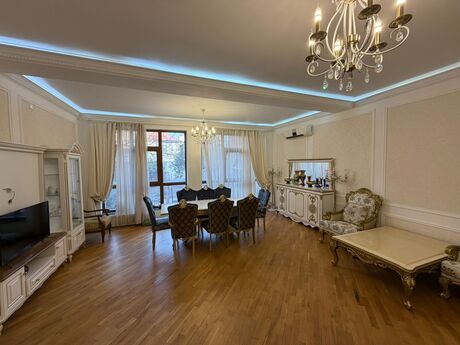 6 otaqlı həyət evi/bağ evi - Badamdar q. - 250 m²