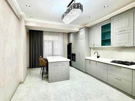 Elan №6106673 - Bakı, Nəsimi r., 3 otaqlı, 140 m², 3/16 mərtəbə