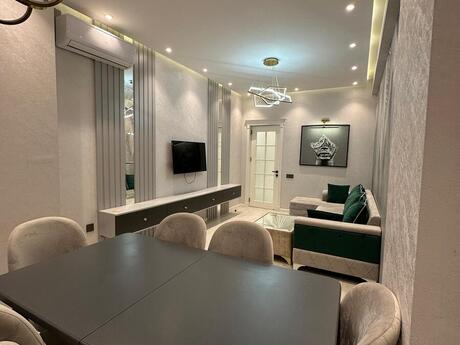 2 otaqlı yeni tikili - Nəsimi r. - 78 m²