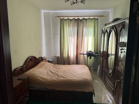 3 otaqlı köhnə tikili - Suraxanı r. - 85 m²