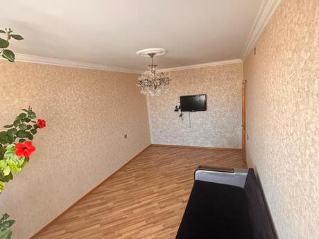 2 otaqlı köhnə tikili - Yeni Günəşli q. - 60 m²