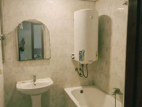 4 otaqlı köhnə tikili - Nəriman Nərimanov m. - 100 m²