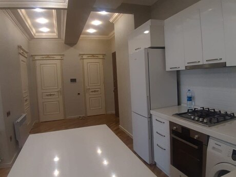 3 otaqlı yeni tikili - Nəriman Nərimanov m. - 100 m²