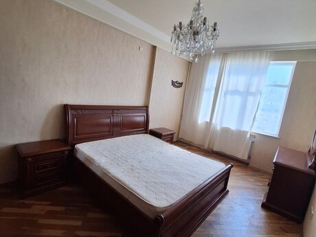 3 otaqlı yeni tikili - Badamdar q. - 130 m²