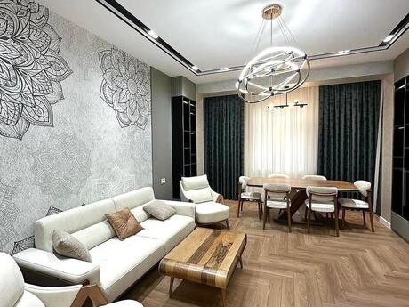 3-комн. новостройка - м. Элмляр Академиясы - 145 м²