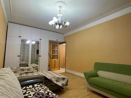 2 otaqlı köhnə tikili - Dərnəgül m. - 60 m²