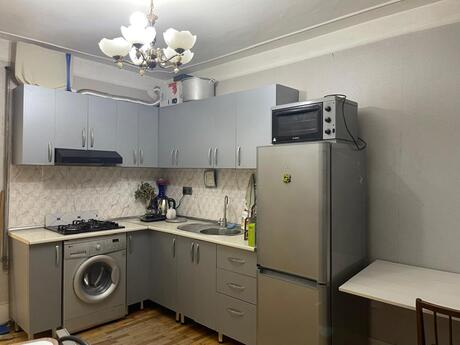 2 otaqlı köhnə tikili - Dərnəgül m. - 60 m²