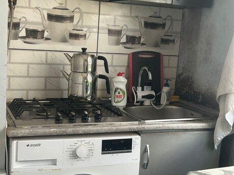 2 otaqlı köhnə tikili - Həzi Aslanov m. - 50 m²