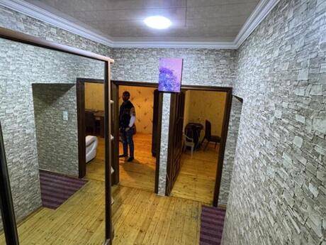 3 otaqlı köhnə tikili - Qaraçuxur q. - 65 m²