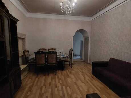 3 otaqlı həyət evi/bağ evi - 28 May m. - 95 m²