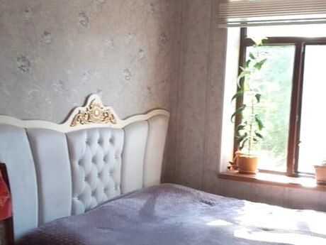 3 otaqlı köhnə tikili - Binəqədi r. - 70 m²