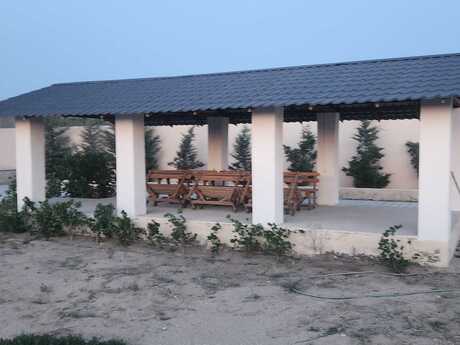 4 otaqlı həyət evi/bağ evi - Nardaran q. - 220 m²