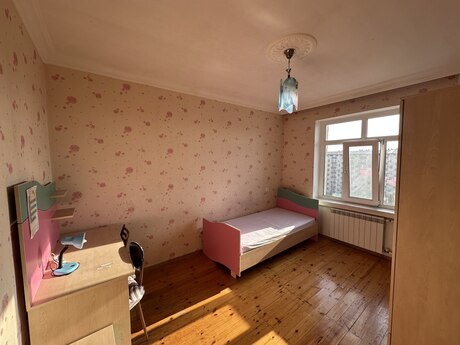 4 otaqlı köhnə tikili - Həzi Aslanov m. - 120 m²
