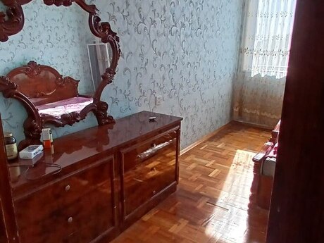 3 otaqlı köhnə tikili - 20 Yanvar m. - 75 m²