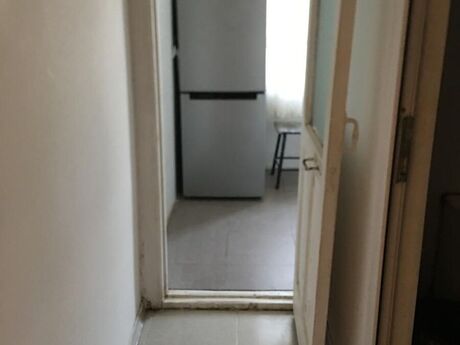 1 otaqlı köhnə tikili - Elmlər Akademiyası m. - 38 m²