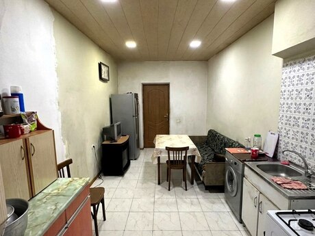 3 otaqlı köhnə tikili - Əhmədli m. - 90 m²