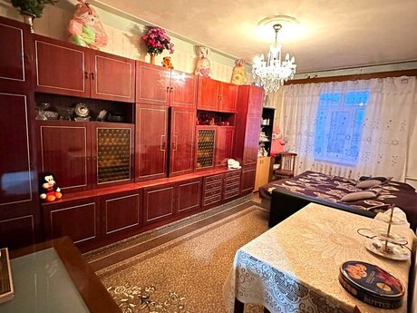 3 otaqlı köhnə tikili - Əhmədli m. - 90 m²