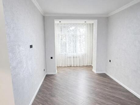3 otaqlı köhnə tikili - Bakıxanov q. - 95 m²