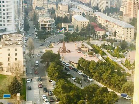 4 otaqlı yeni tikili - Elmlər Akademiyası m. - 185 m²