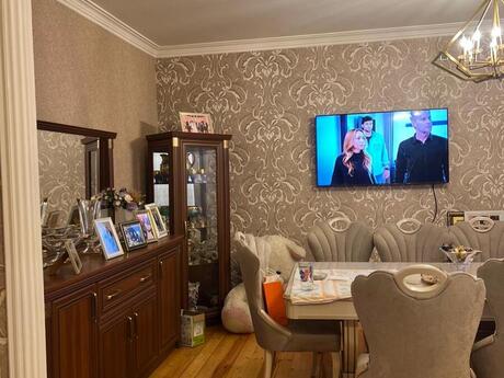 Elan №6106884 - Bakı, Azadlıq Prospekti m., 4 otaqlı, 130 m², 4/9 mərtəbə