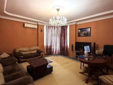 4 otaqlı yeni tikili - Nəsimi r. - 165 m²