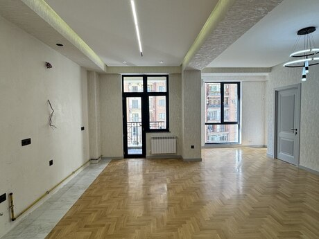 4 otaqlı yeni tikili - Gənclik m. - 117 m²
