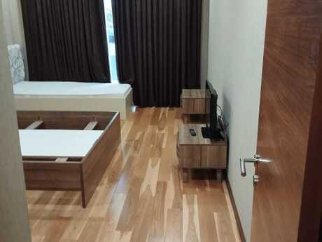 3 otaqlı yeni tikili - 28 May m. - 110 m²