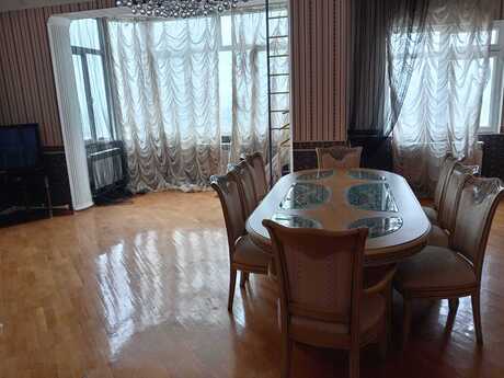 4 otaqlı yeni tikili - İnşaatçılar m. - 142 m²