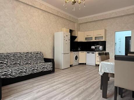 2 otaqlı yeni tikili - Elmlər Akademiyası m. - 75 m²