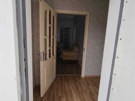 4 otaqlı həyət evi/bağ evi - Zabrat q. - 160 m²