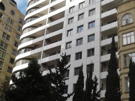 4 otaqlı yeni tikili - Sahil m. - 220 m²
