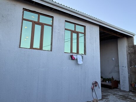 5 otaqlı həyət evi/bağ evi - Zığ q. - 154 m²