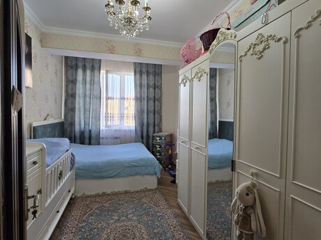 2 otaqlı yeni tikili - Xətai r. - 70 m²