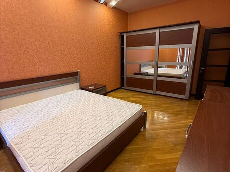 Elan №6106996 - Bakı, Nizami m., 3 otaqlı, 160 m², 12/14 mərtəbə