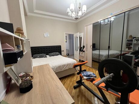 3-комн. новостройка - Наримановский  р. - 104 м²