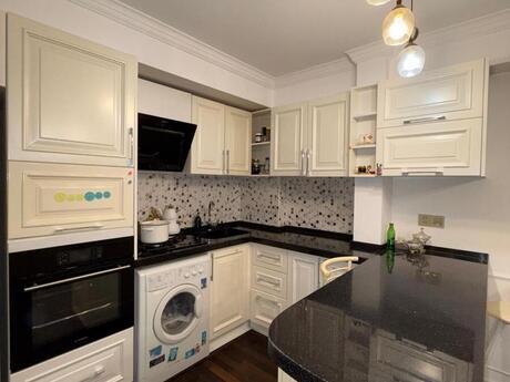 2 otaqlı köhnə tikili - Gənclik m. - 60 m²
