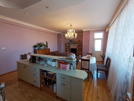 4-комн. новостройка - Бинагадинский р. - 132 м²